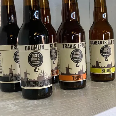 ベッド・アンド・ブレックファスト Munnickenheide Buitengewoon Overnachten *