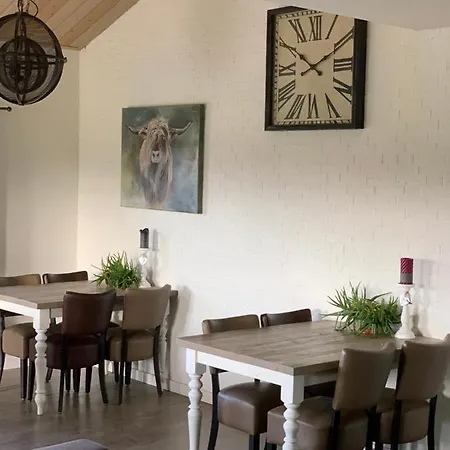 Munnickenheide Buitengewoon Overnachten *