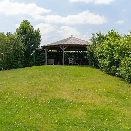 B&B Munnickenheide Buitengewoon Overnachten *