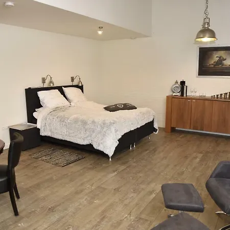 Munnickenheide Buitengewoon Overnachten *